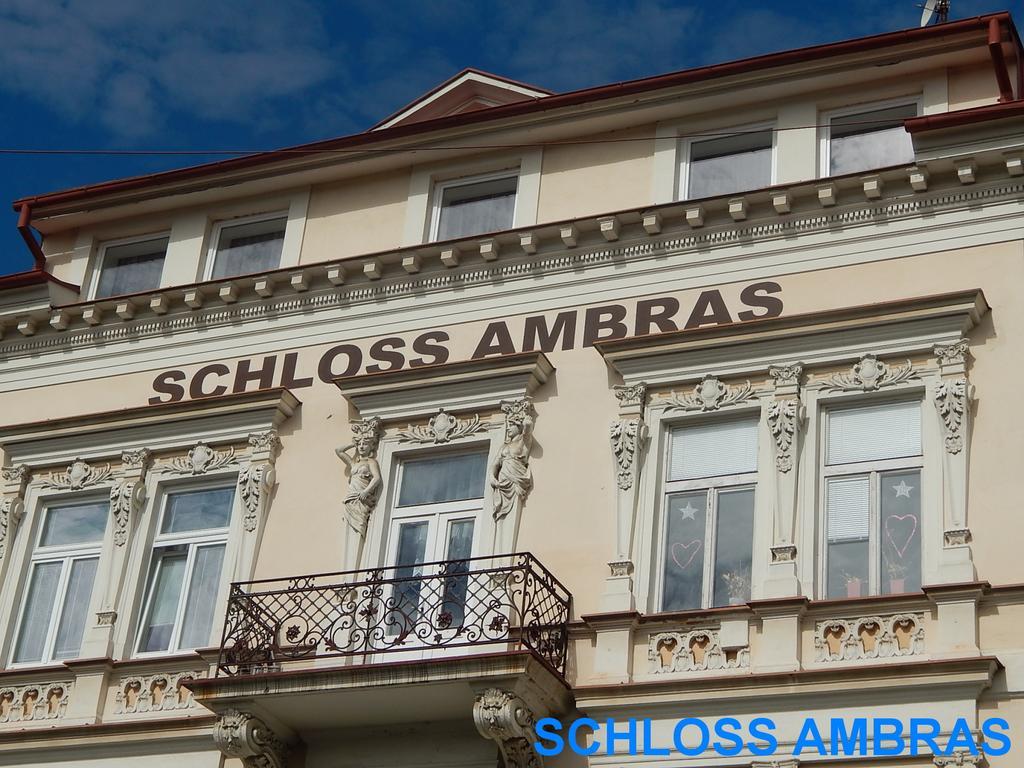 Schloss Ambras มาเรียอานซเกลาซนี ห้อง รูปภาพ